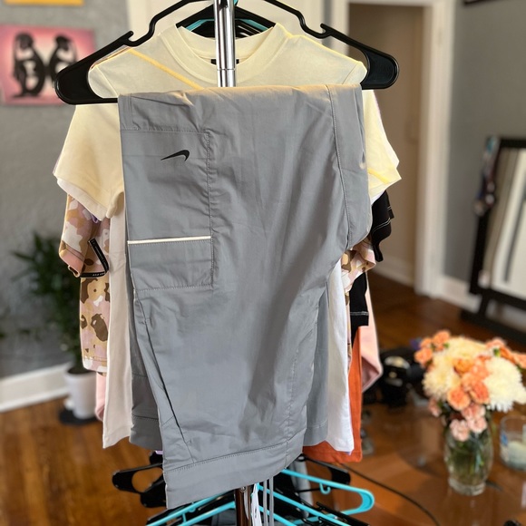 Men’s Nike Nylon Pants - Picture 1 of 3